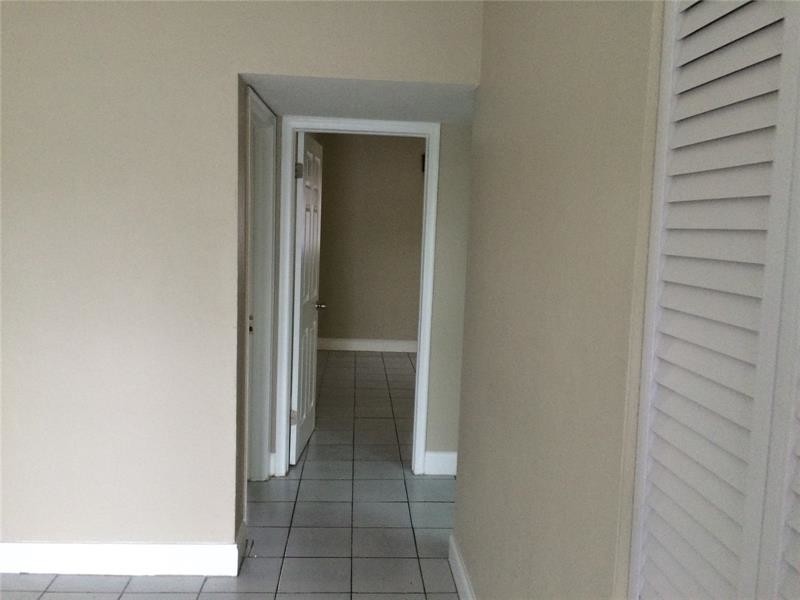 Primary Photo - 651 NW 42nd Ct