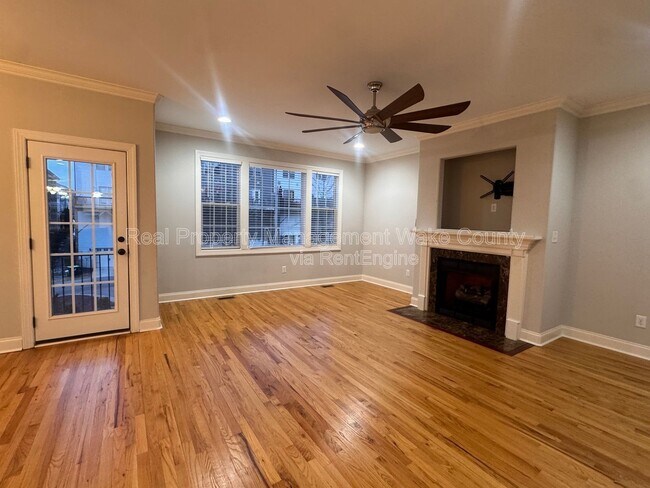 Foto del edificio - 441 Heritage Village Ln