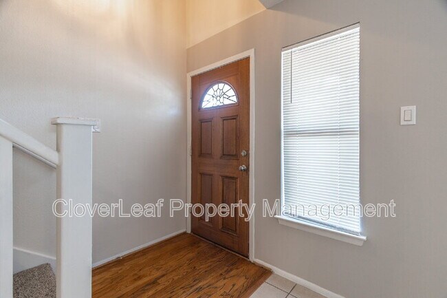 Foto del edificio - 13923 Grove Patch