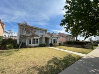 Primary Photo - 10610 Swinton Ave