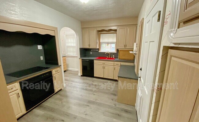 Foto del edificio - 3656 Latimore Rd