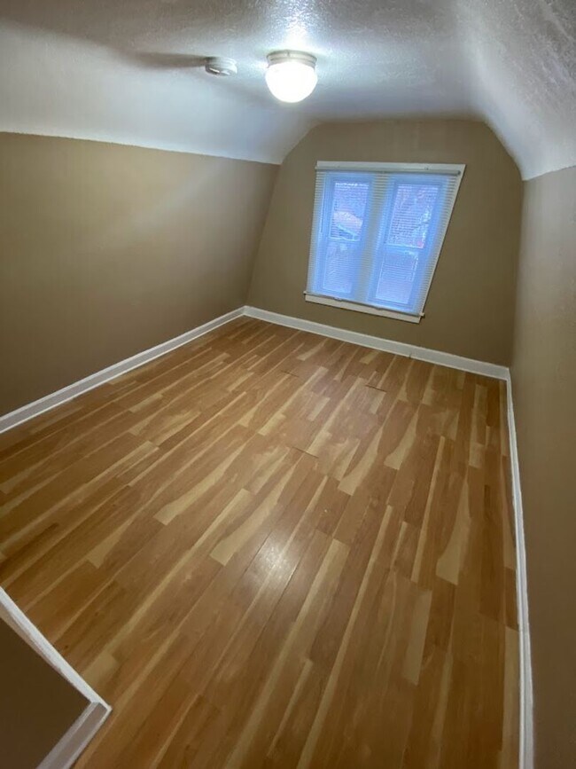 Foto del edificio - 2 Bed Single Family