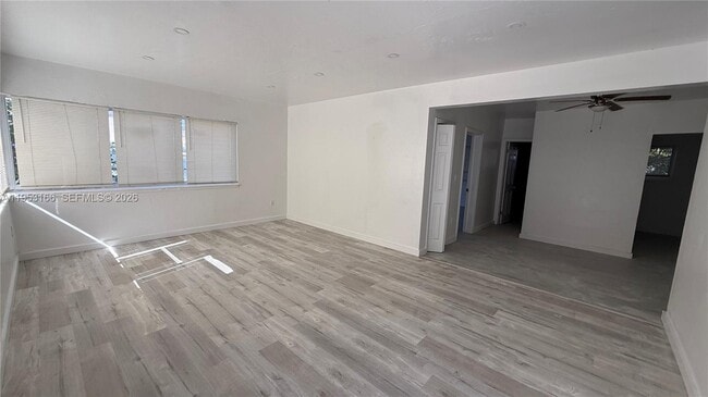 Building Photo - 7600 Dickens Ave