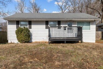 Building Photo - 135 Dundee Cir