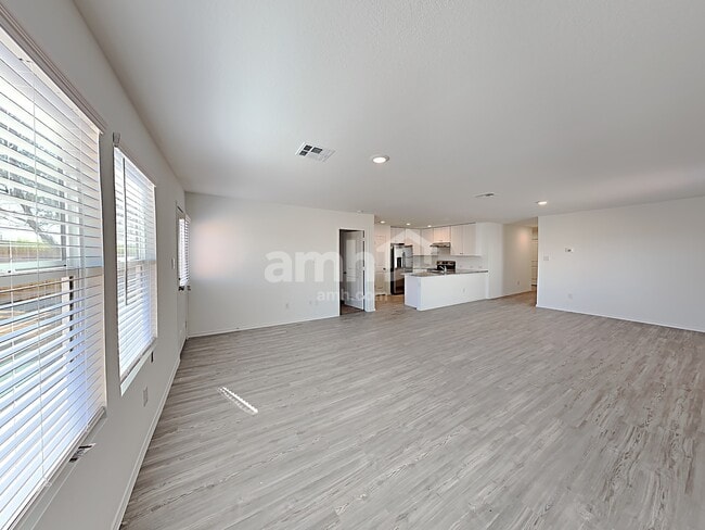 Building Photo - 5439 Elm Valley Dr