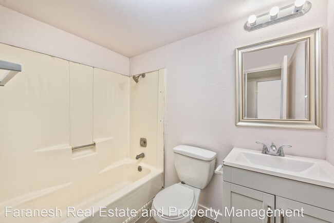Foto del edificio - 2 br, 1 bath House - 2937 Siki Court #3
