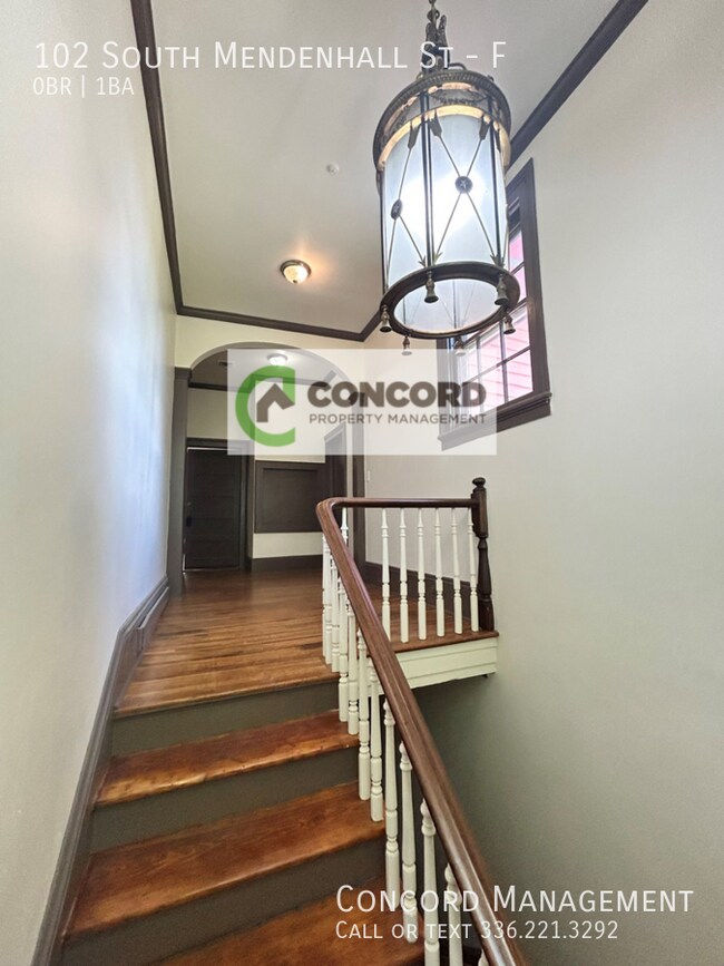 Foto del edificio - 102 S Mendenhall St