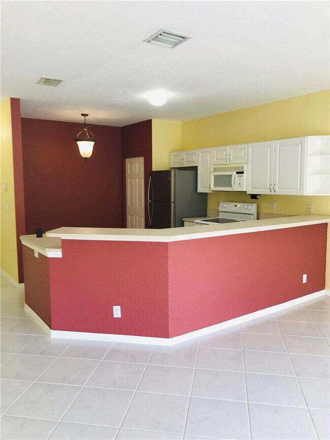 Foto del edificio - 7416 SW 8th Ct
