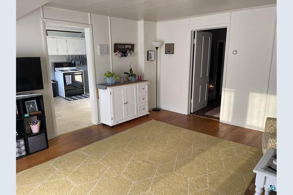 Foto principal - 617 10th Ave