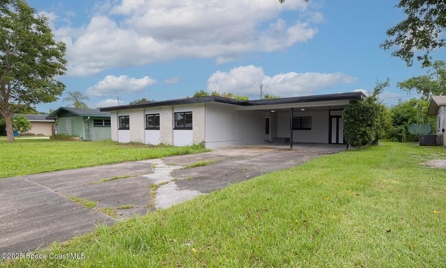 Building Photo - 1131 Linda Ave