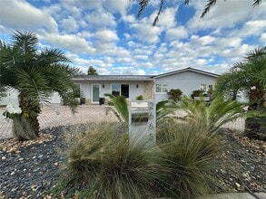 Building Photo - 2665 SW 119th Ct