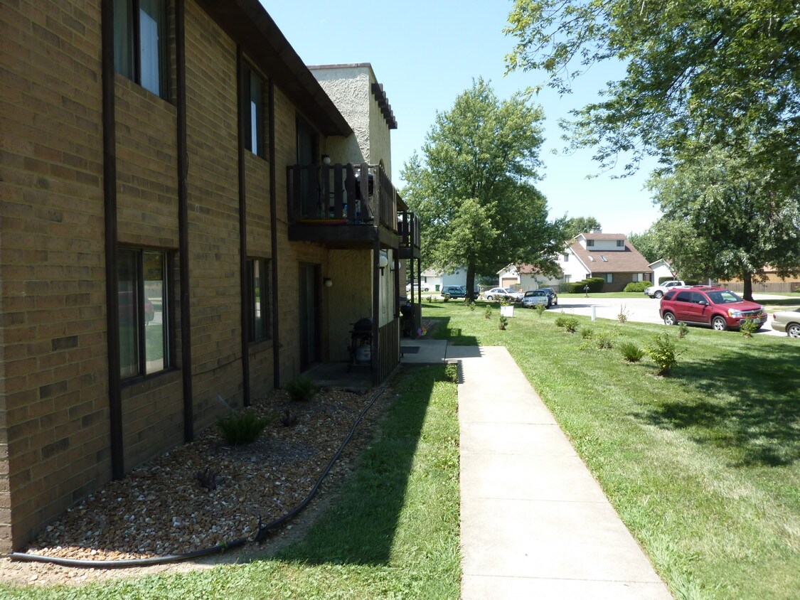 133 Sugar Pine Ln, O'Fallon, IL 62269 Apartments O'Fallon, IL