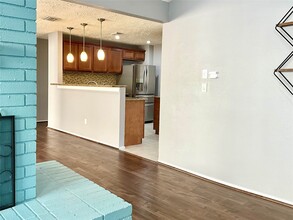 Building Photo - 11827 Moss Branch Rd