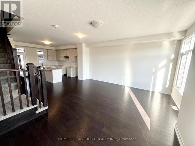 Building Photo - 400 Newman Dr