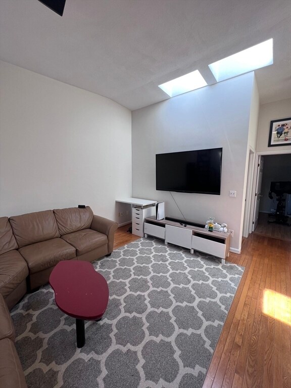 Building Photo - 608 Dorchester Ave