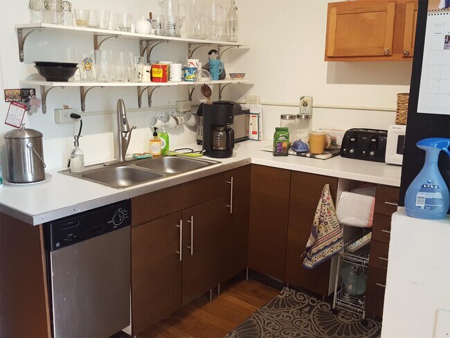 Foto del edificio - 515 S Willard St