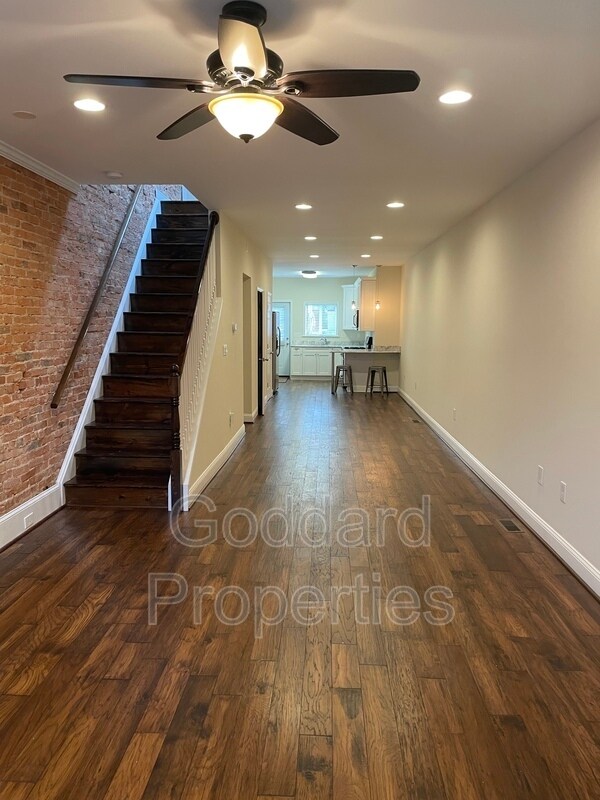 Building Photo - 617 E Fort Ave