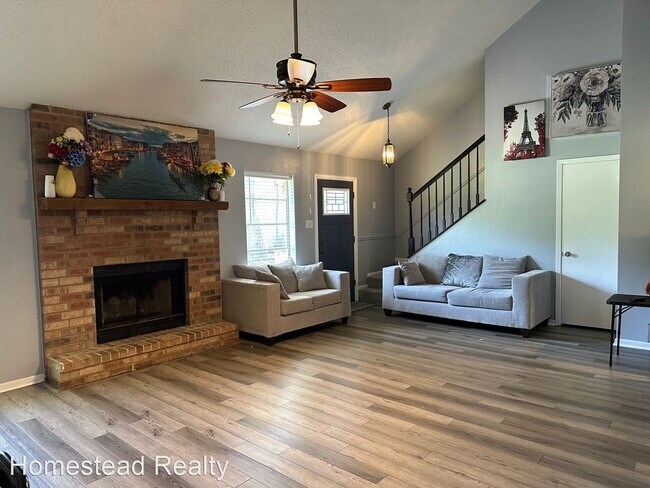 Foto del edificio - 3 br, 2 bath House - 387 Pinchback Rd.