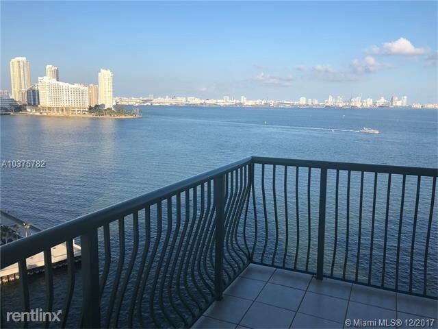 Foto del edificio - 1408 Brickell Bay Dr