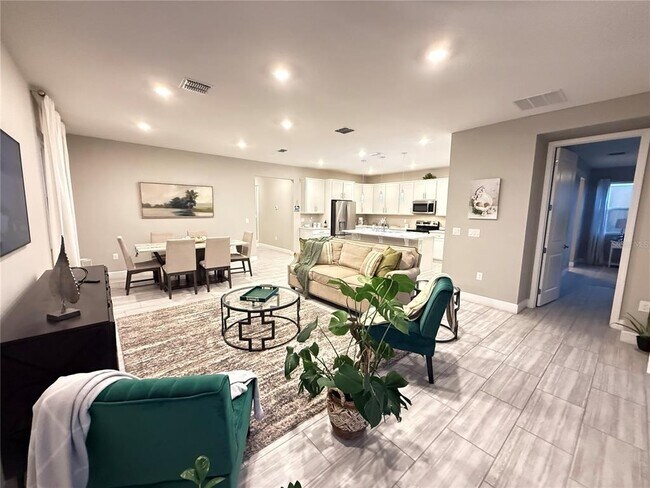 Foto del edificio - 244 Hillcrest Dr