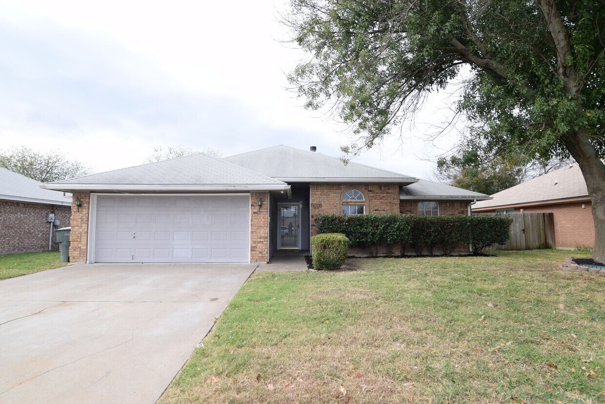 4002 Oak Valley Dr, Killeen, TX 76542 House for Rent in Killeen, TX