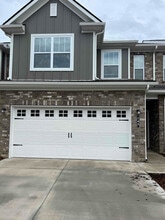 Building Photo - 145 Rising Ln