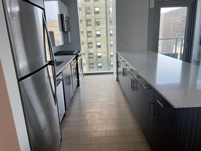 Foto del edificio - 211 N Stetson Ave