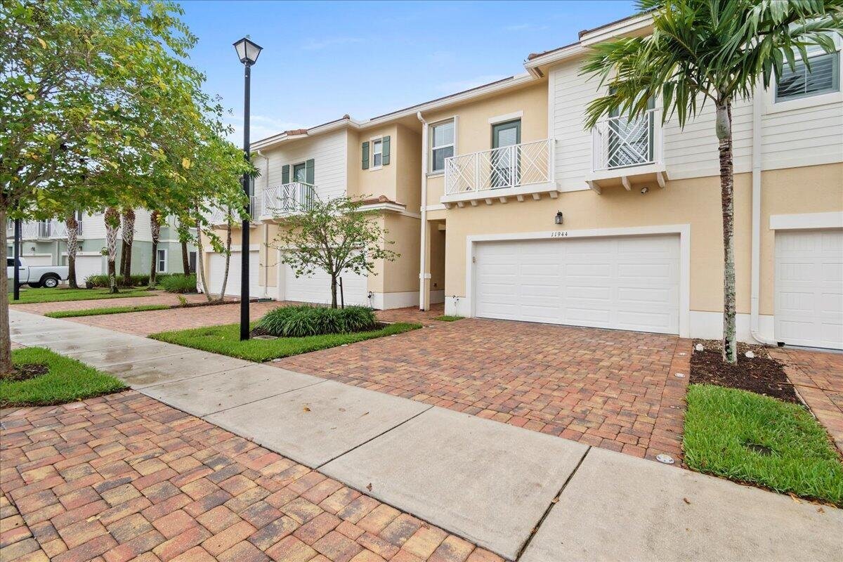 Primary Photo - Cypress Key Way, Royal Palm Beach, FL 3341...