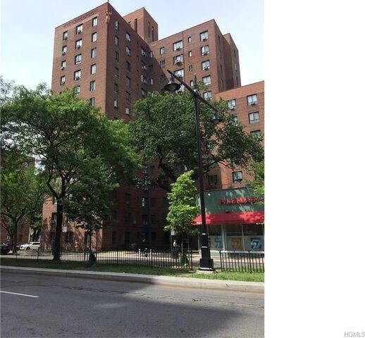 Foto principal - 1919 McGraw Ave