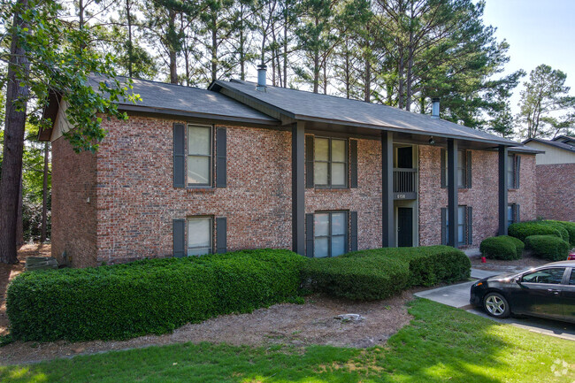 Building Photo - Meadows Apartments