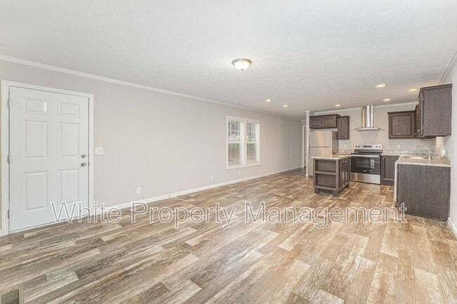 Building Photo - 1335 Oak Breeze Dr