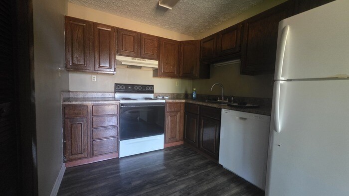 Foto del edificio - 2 Bed, 2 Bath Condo for Lease