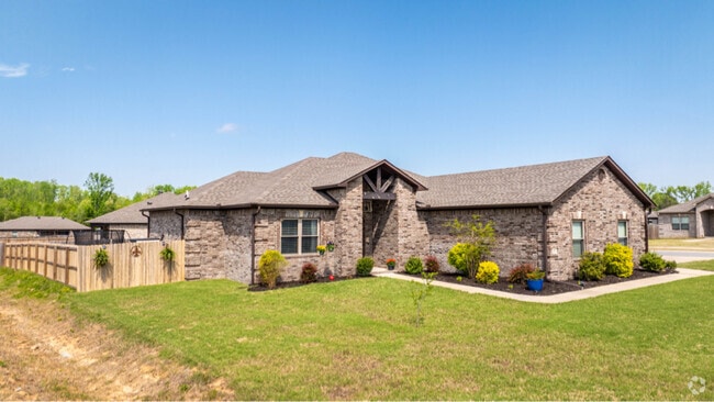 Building Photo - 37 Aberdeen Dr