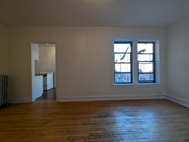Building Photo - 3306 W Schubert Ave