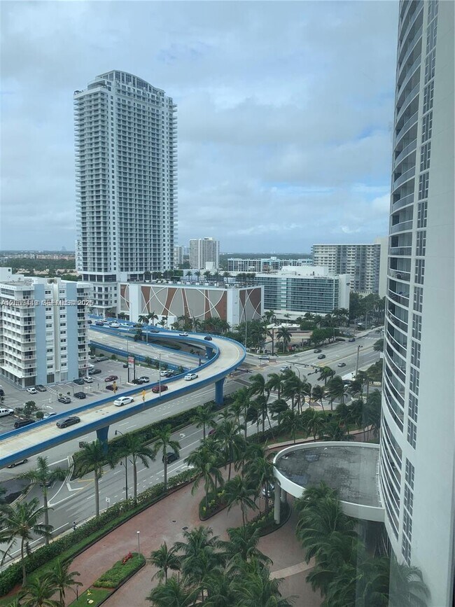 Foto del edificio - 1830 S Ocean Dr