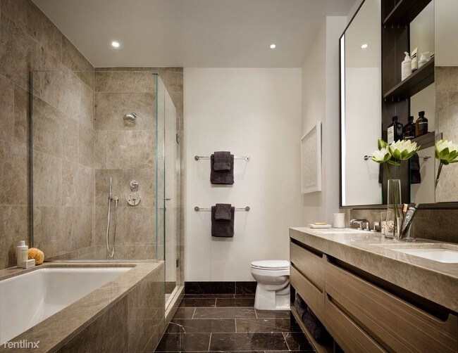 Foto del edificio - 530 W 30th St