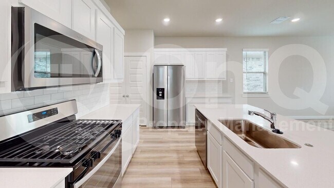 Building Photo - 215 Caliber Ct