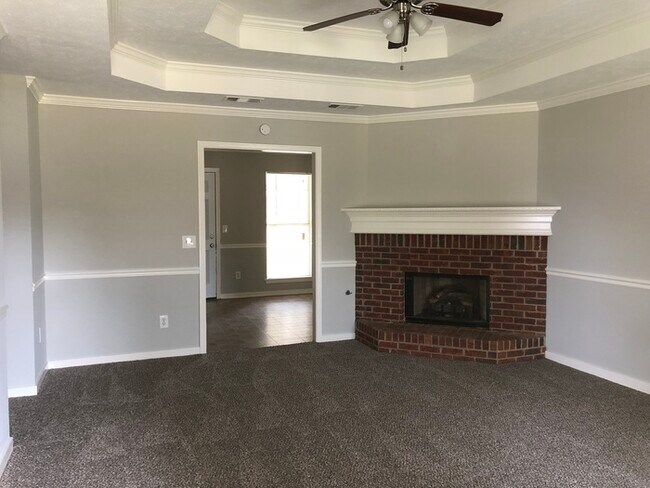 Building Photo - Beautiful Home in Byram!!