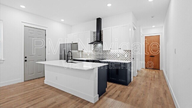 Foto del edificio - 820 S Walters St