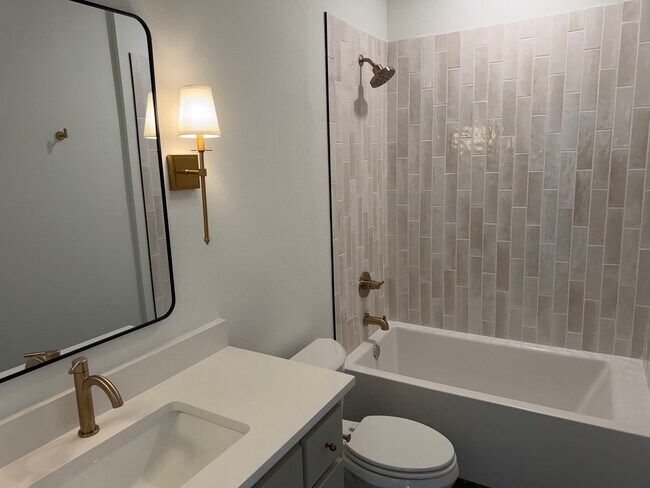 Foto del edificio - 401 Birmingham St SE