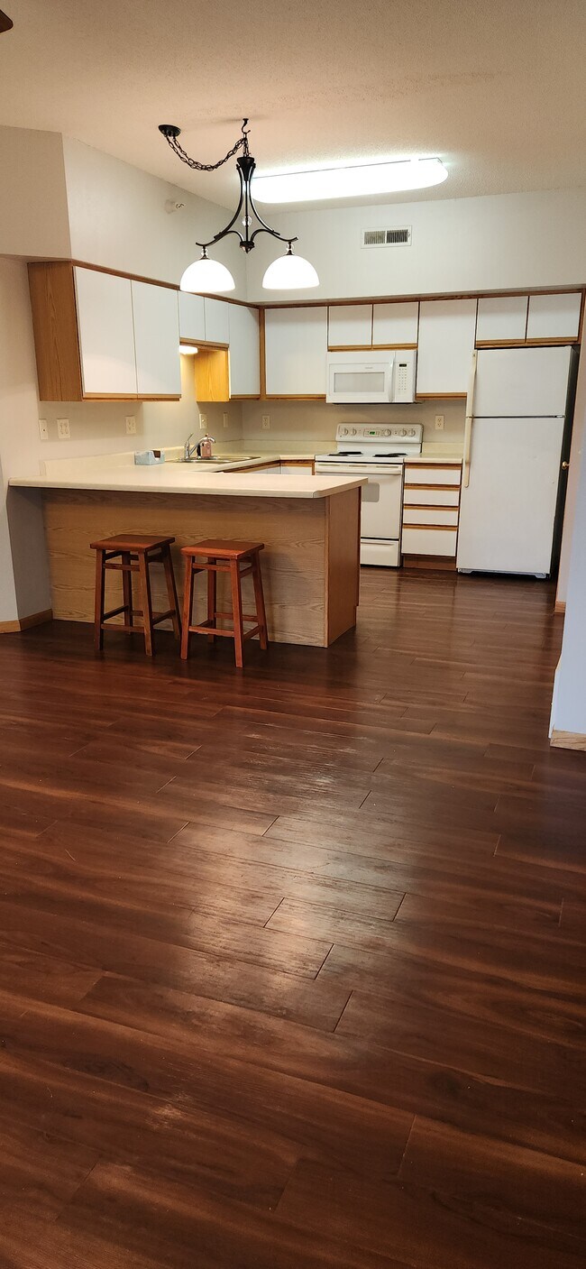 Foto del edificio - 2874 Triple Crown Ln