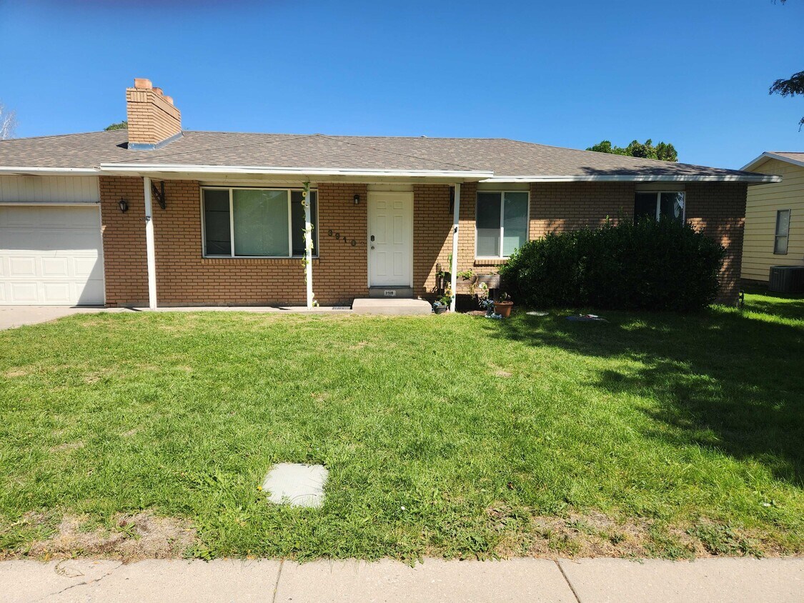 Primary Photo - 3910 Westland Dr