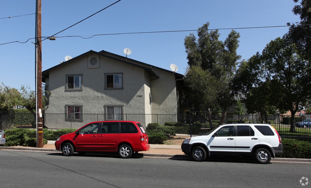 Primary Photo - Melody Lane Apartments