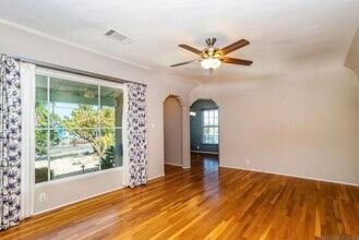 Building Photo - 7595 Saranac Ave