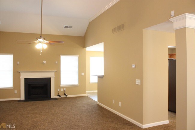 Foto del edificio - 6547 Boulder Crest Ct