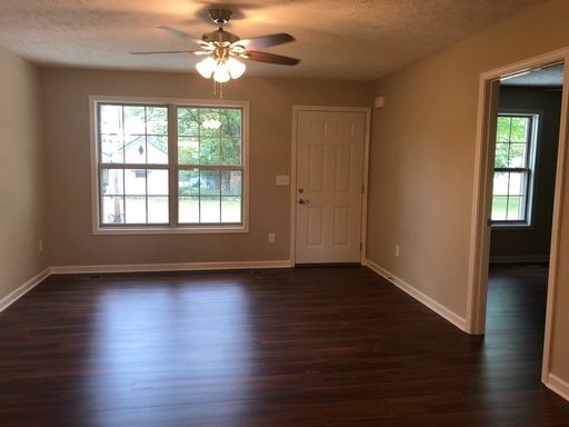 Building Photo - Adorable BRAND NEW  Brick Home in  Manchester