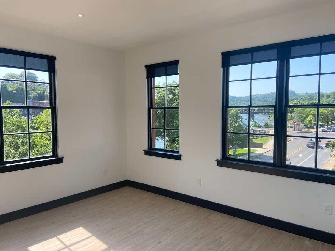 Foto principal - Stunning views from SE corner 2-bedroom ap...