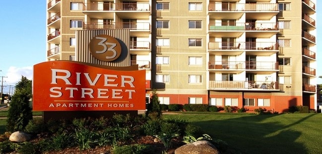 33 River St - 33 River Street