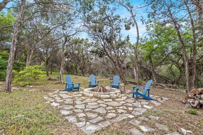 Building Photo - 9216 Silver Pine Cove