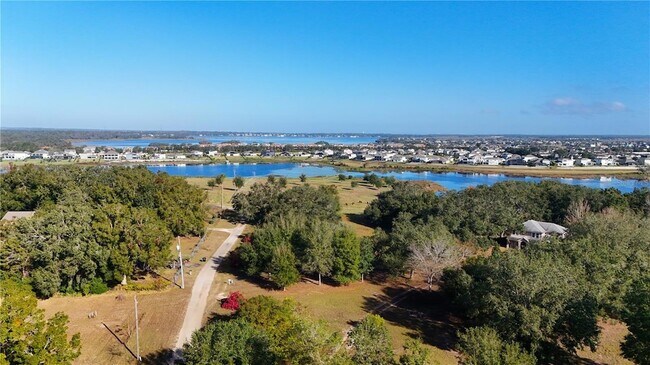 Foto del edificio - 2827 Sanctuary Ln